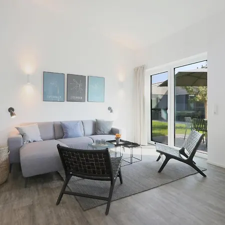 2 Bedroom Cozy In Lembruch-duemmer *