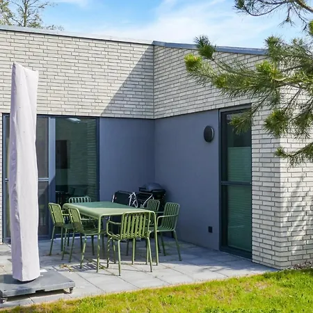 2 Bedroom Cozy In Lembruch-duemmer Holiday home *